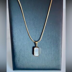 18k Gold Double-Sided Black Enamel & White Natural Shell Pendant Necklace